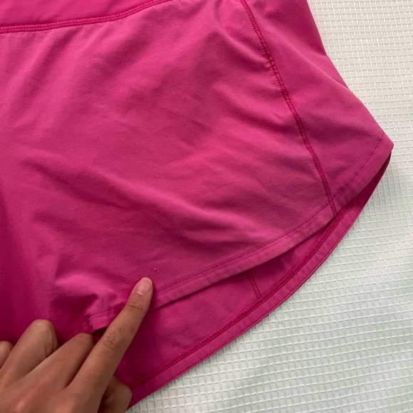 Lululemon Speed Up High-Rise Short 2.5"
Sonic Pink - Picture 12 of 13